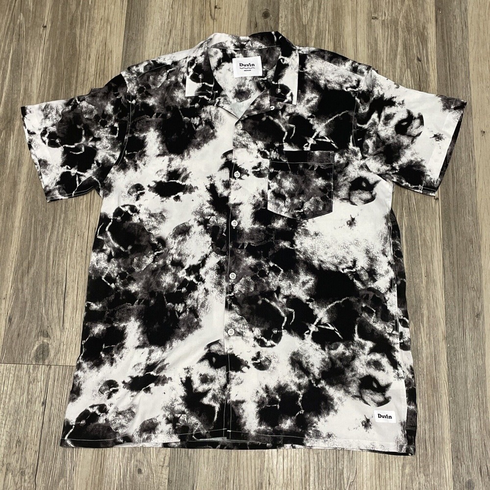 Duvin Design Shirt Mens Medium Hawaiian Button Short Sleeve Beach